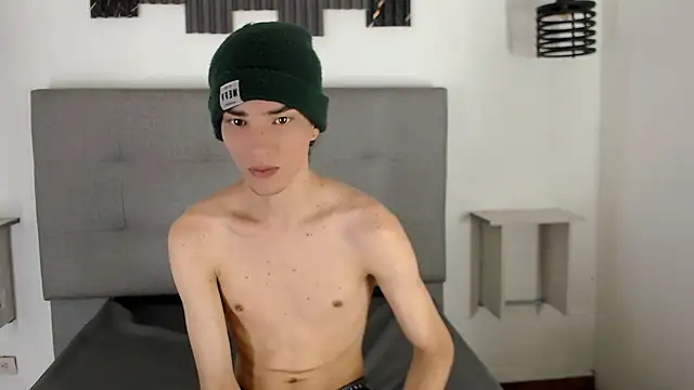 Snapshot of sora_jun chatting on May 23, 1:26 pm sora jun online show from May 23, 1:26 pm
