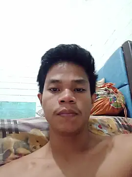 Snapshot of Tengkuis44 chatting on August 3, 10:46 pm Tengkuis44 online show from August 3, 10:46 pm