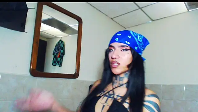 Snapshot of jazmin_wolf chatting on January 17, 5:49 pm jazmin wolf online show from January 17, 5:49 pm