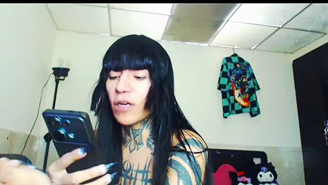 Snapshot of jazmin_wolf chatting on February 2, 5:00 pm jazmin wolf online show from February 2, 5:00 pm