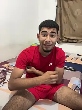 Snapshot of youngalexofficial chatting on February 25, 2:32 am youngalexofficial online show from February 25, 2:32 am