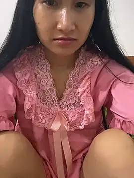 Snapshot of siorin_24 chatting on June 8, 1:33 pm siorin 24 online show from June 8, 1:33 pm