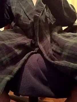 DucesWild23 online show from April 2, 3:48 am