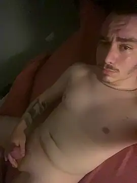 Snapshot of Kev18bwc chatting on March 3, 1:23 am Kev18bwc online show from March 3, 1:23 am