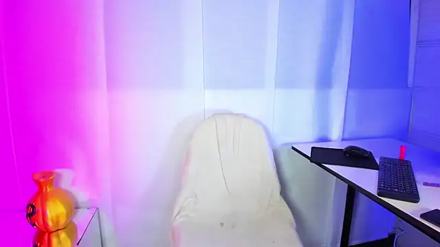 Sue blue online show from March 6, 12:51 am