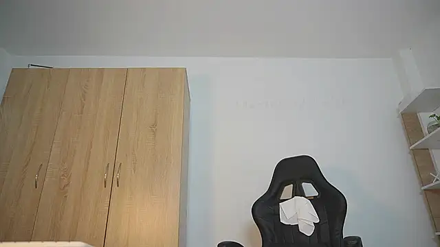 celestes777 online show from March 13, 7:42 pm