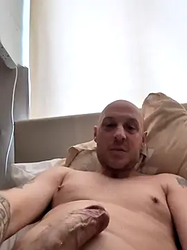 parish7196 online show from February 9, 10:19 am