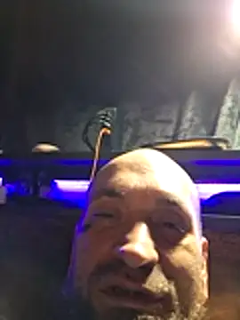 Snapshot of RealisedBooking chatting on February 21, 9:54 am RealisedBooking online show from February 21, 9:54 am