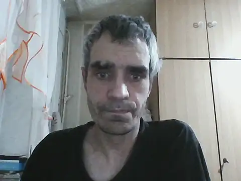 Snapshot of Gattuzoman85 chatting on February 13, 11:01 pm Gattuzoman85 online show from February 13, 11:01 pm