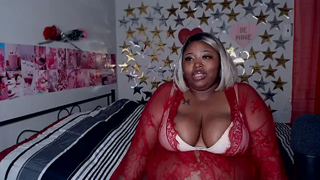 Snapshot of Chocolatebunnyxx96 chatting on January 9, 3:53 am Chocolatebunnyxx96 online show from January 9, 3:53 am