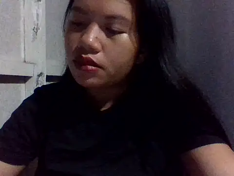 sweetprinces08 online show from April 5, 7:11 pm