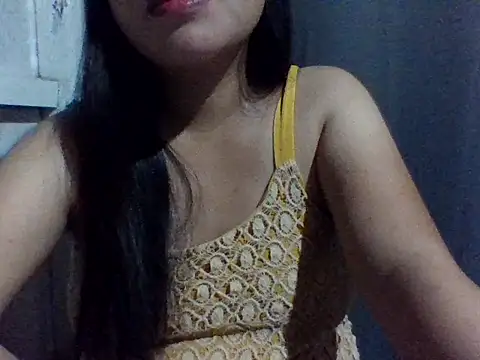 sweetprinces08 online show from April 11, 2:21 pm