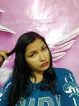 Snapshot of Priyaa_1433 chatting on July 23, 4:32 am Priyaa 1433 online show from July 23, 4:32 am