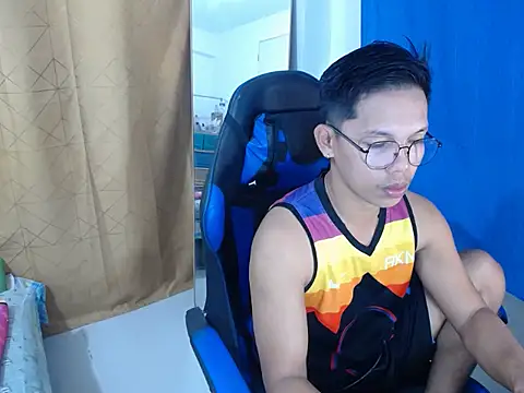 Snapshot of holly_oreo chatting on July 14, 10:09 am holly oreo online show from July 14, 10:09 am