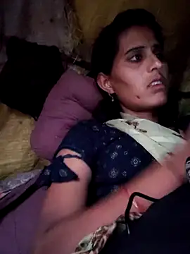 Bhavna8080 online show from February 2, 12:37 pm