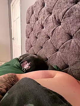 Size24Queen online show from January 7, 11:12 am