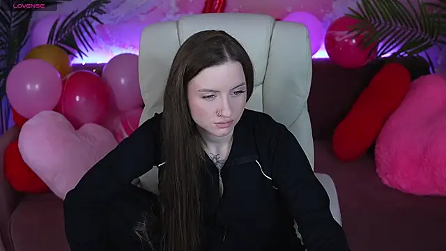 AlexaFleur online show from February 14, 2:47 pm