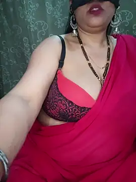 Hot-BHABHI696 online show from April 5, 7:55 pm