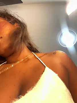 EroticAlana1 online show from May 23, 2:17 am