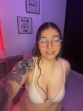 soffmoon online show from January 16, 3:21 am