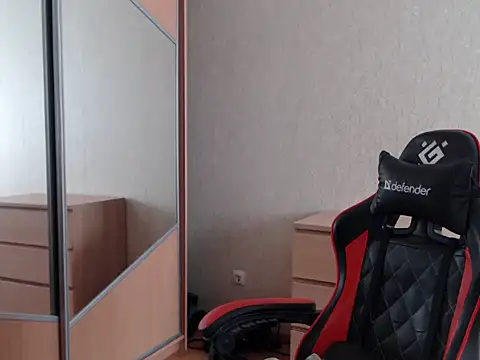 Sabrina Weaver online show from March 27, 9:10 am