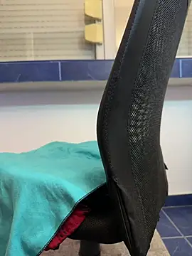 amonyak93 online show from March 2, 10:27 pm