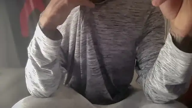 Snapshot of JSYMON chatting on February 21, 12:17 pm JSYMON online show from February 21, 12:17 pm