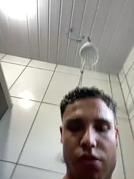 Wellington00  online show from January 6, 9:18 pm