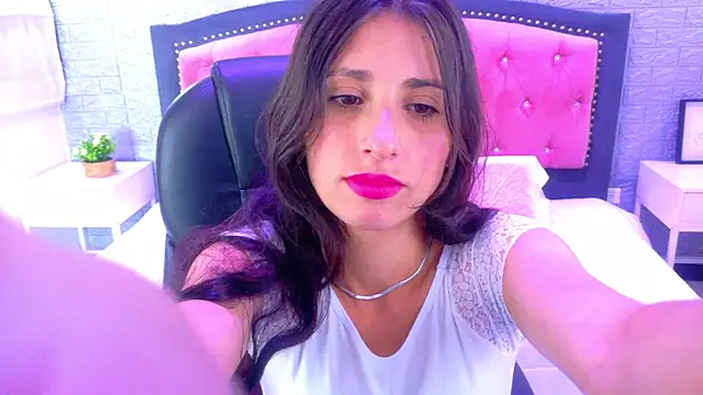 Snapshot of Nicolleth_tk chatting on January 7, 7:38 pm Nicolleth tk online show from January 7, 7:38 pm