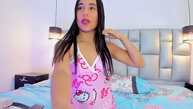 Snapshot of YadriHill chatting on January 15, 4:17 am YadriHill online show from January 15, 4:17 am