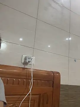 Liness101 online show from April 11, 2:49 am