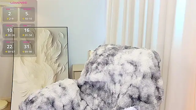 Miaomiao Baby520 online show from March 13, 8:21 am