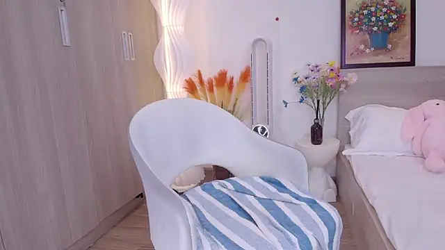 BunnyT Bae   online show from April 20, 9:23 am