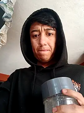 Hxzelmxnix online show from January 5, 7:06 pm