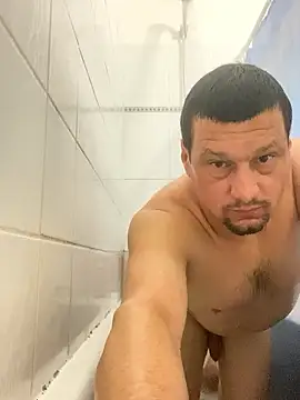 Snapshot of gege206S chatting on January 9, 6:27 am gege206S online show from January 9, 6:27 am