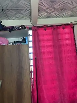 Snapshot of chanel__21_ chatting on March 3, 4:13 pm chanel 21 online show from March 3, 4:13 pm