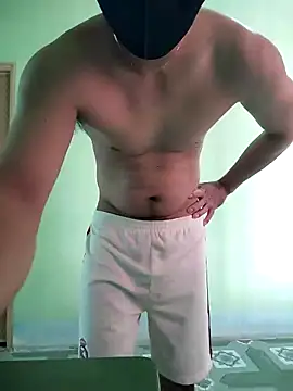 Snapshot of Sexyboy150196 chatting on May 24, 4:06 am Sexyboy150196 online show from May 24, 4:06 am