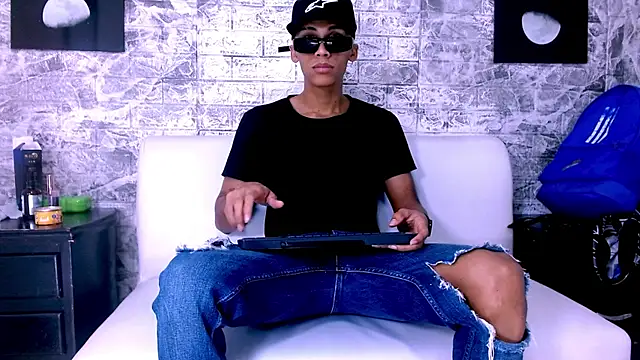 Harin Prize online show from March 27, 2:28 pm