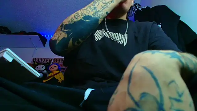 Snapshot of Anhony_Muscle chatting on June 1, 6:09 pm Anhony Muscle online show from June 1, 6:09 pm
