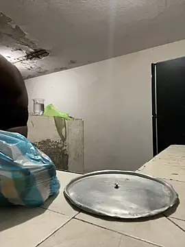 Guianna27 online show from January 15, 12:37 am