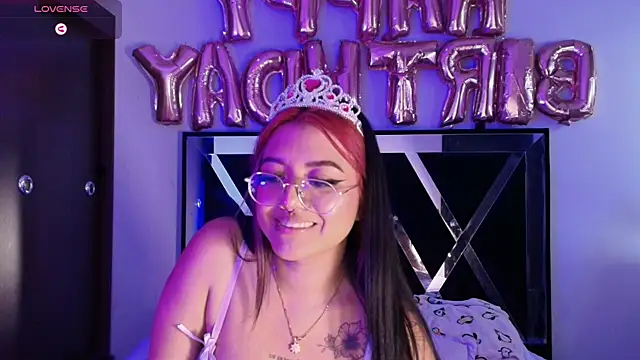 queen of you heart online show from February 23, 10:40 pm