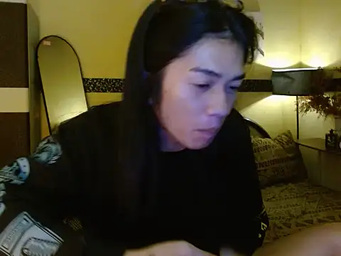EnviousMaddie online show from May 8, 2:33 pm