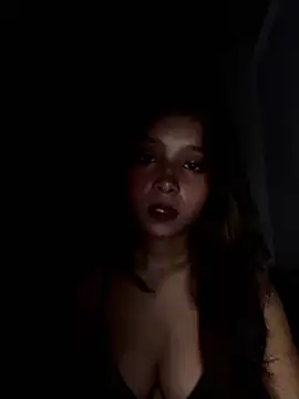 Snapshot of annaya_sexy chatting on June 7, 6:44 pm annaya sexy online show from June 7, 6:44 pm