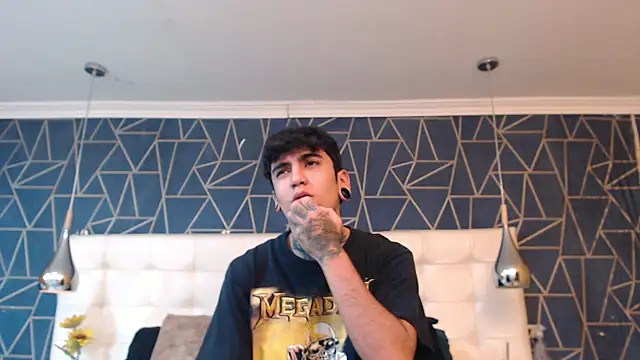 MarkOlsenn online show from January 15, 7:06 pm