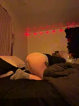 Snapshot of MK_RE0189 chatting on February 11, 12:04 am MK RE0189 online show from February 11, 12:04 am