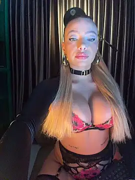 Ginevrafedez online show from May 31, 1:14 am