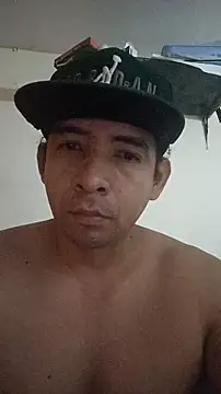 Snapshot of paladito01 chatting on May 9, 5:12 am paladito01 online show from May 9, 5:12 am