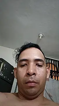 Snapshot of paladito01 chatting on May 23, 5:56 am paladito01 online show from May 23, 5:56 am