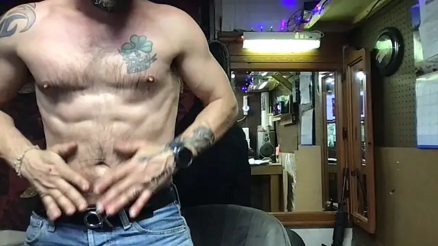 Snapshot of ARCHERTASTE chatting on April 5, 1:19 pm ARCHERTASTE online show from April 5, 1:19 pm