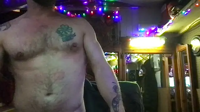 Snapshot of ARCHERTASTE chatting on April 7, 11:15 pm ARCHERTASTE online show from April 7, 11:15 pm